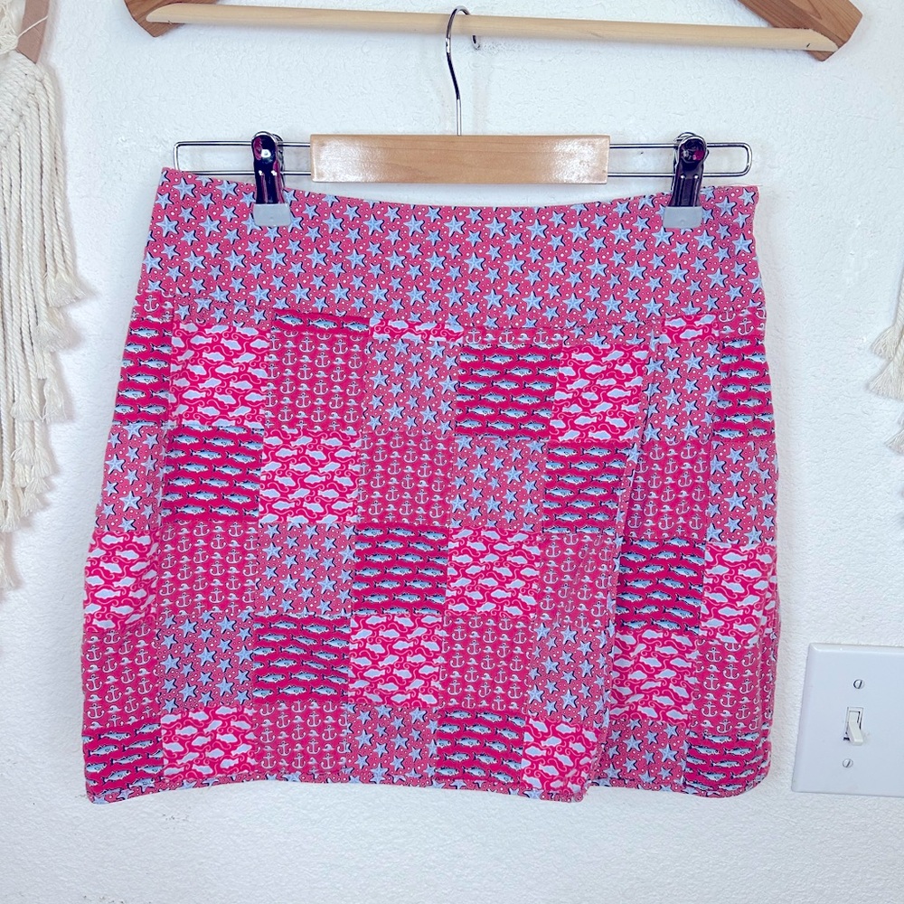 Vineyard vines pink and blue fish print mini skirt size 2